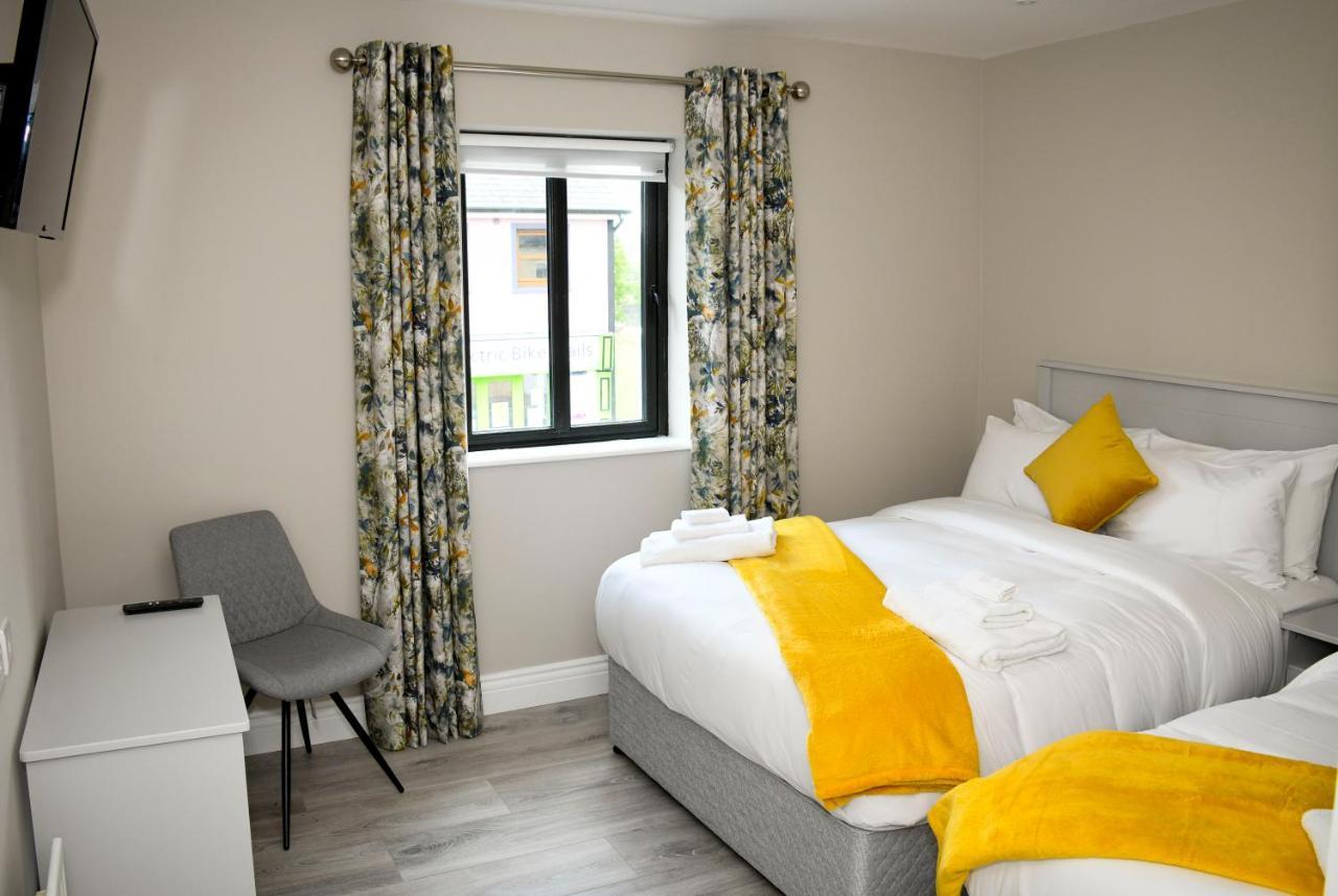 The Leitrim Inn And Blueway Lodge County Leitrim Εξωτερικό φωτογραφία