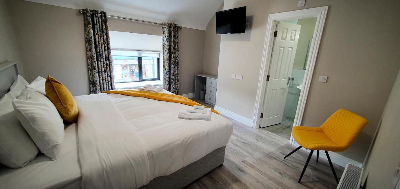 The Leitrim Inn And Blueway Lodge County Leitrim Εξωτερικό φωτογραφία