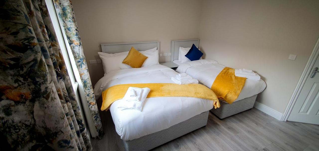 The Leitrim Inn And Blueway Lodge County Leitrim Εξωτερικό φωτογραφία