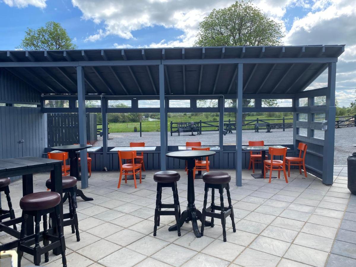 The Leitrim Inn And Blueway Lodge County Leitrim Εξωτερικό φωτογραφία