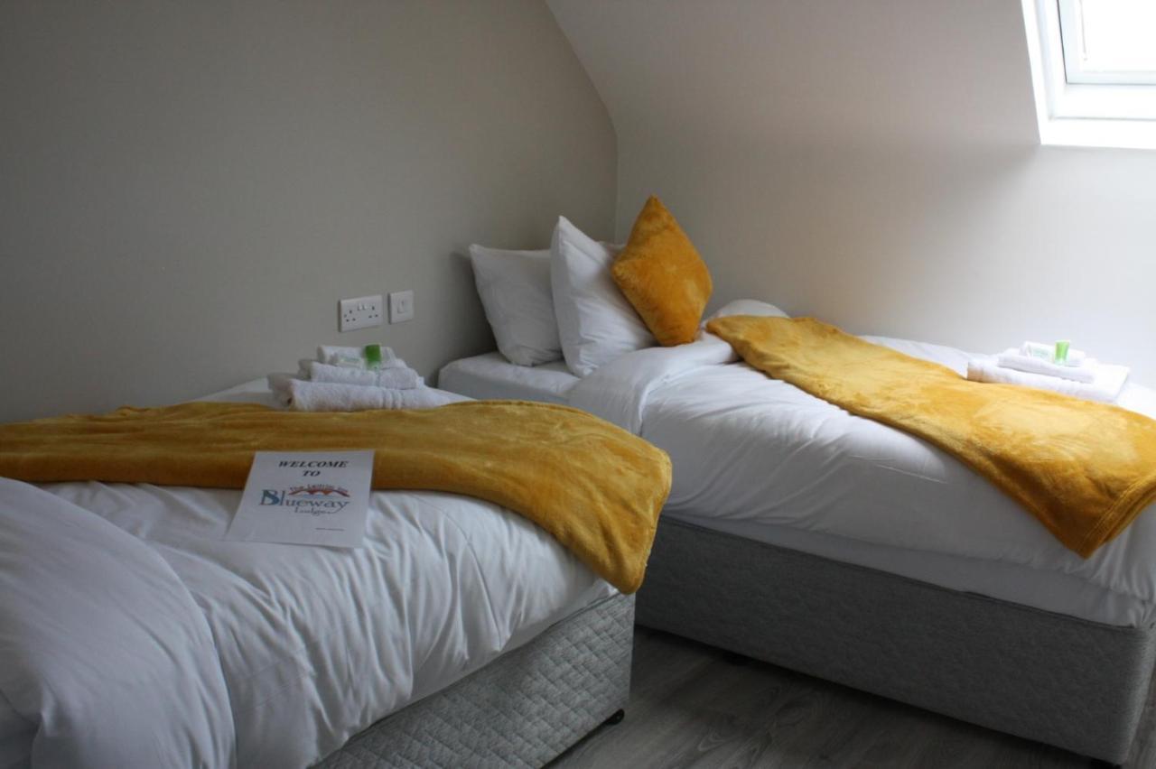 The Leitrim Inn And Blueway Lodge County Leitrim Εξωτερικό φωτογραφία
